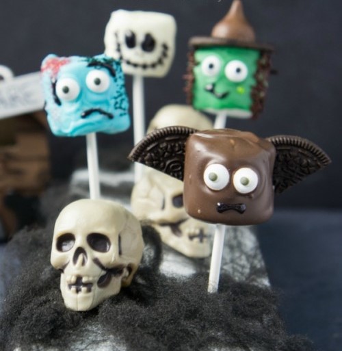 Halloween-Marshmallow-Pops-3-e1380901308448.jpg