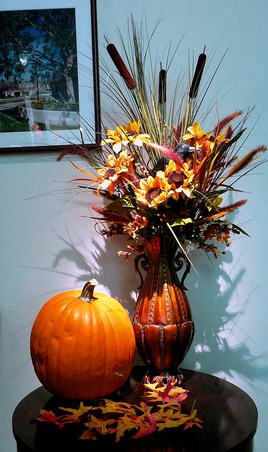 Autumn Arrangement 2010.JPG